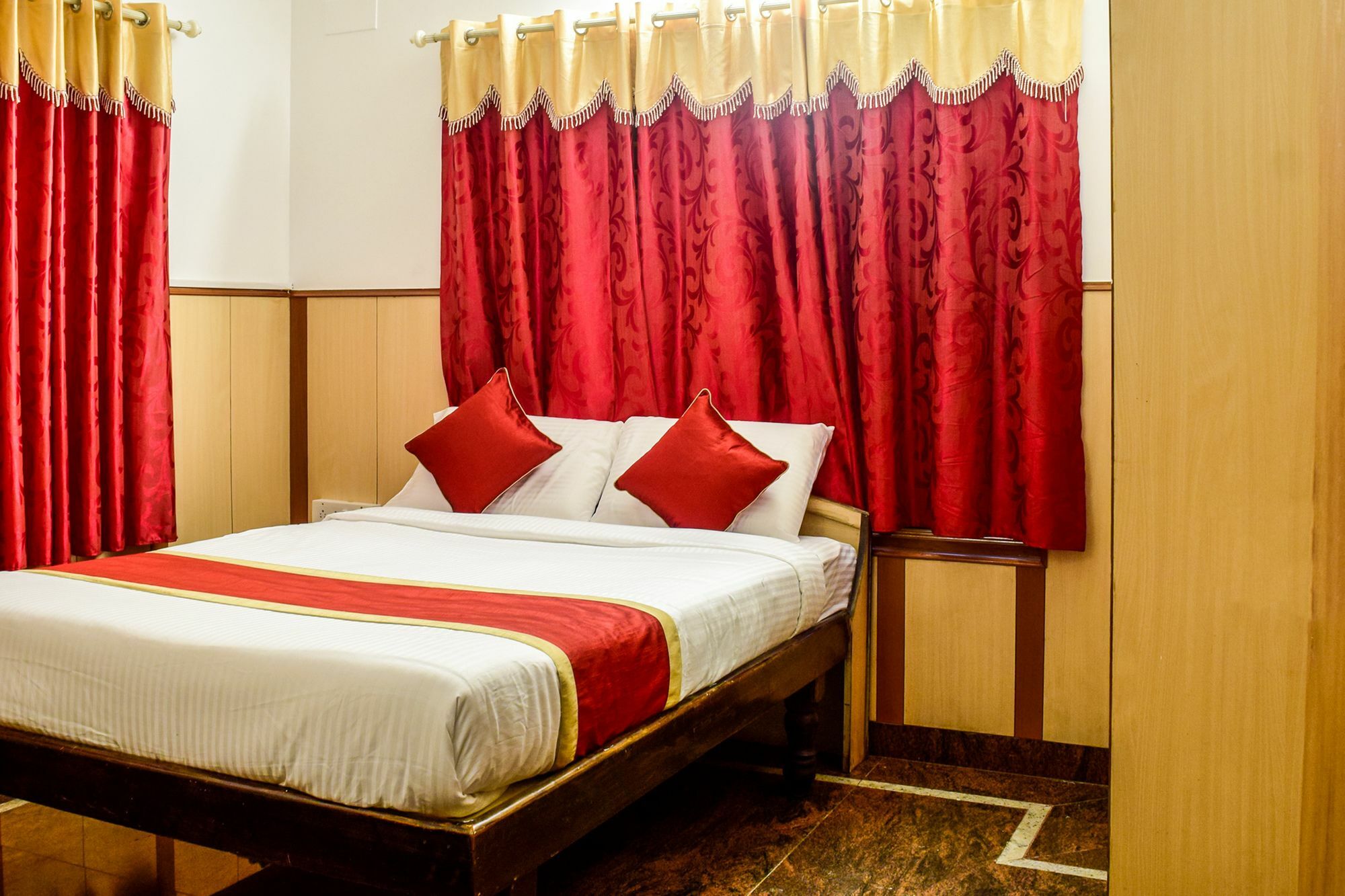 Fabhotel Shivaals Residency - Rajajinagar Bangalore Dış mekan fotoğraf
